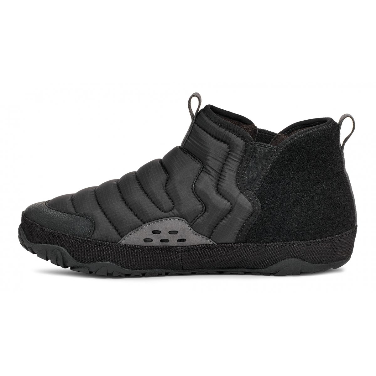 Teva Reember Terrain Mid Men Slip On Black | QZRMW-4927